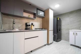 3 bedroom apartment, one block from lleras park p12 in medellin - 3