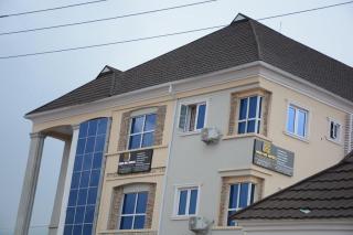 High-Con Hotel and Suites - Mama - 3