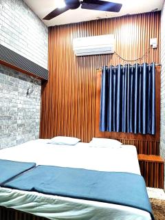 HOTEL P-V-R Palace Guest House Near RailWay Station - Parking And Wifi Facilities - Fully Air Conditioning Guest House Bhubneswar - Bhubaneshwar - 9