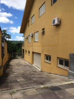 Apzito Tri com garagem - 2