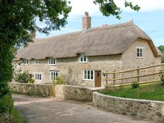 The Farmhouse At Higher Westwater - Axminster - 0