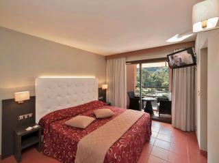 Hôtel & Restaurant Le Belvédère - Porto Ota - 7