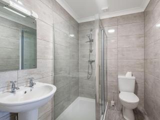 Dawson Park 7 - Uk12666 - 1