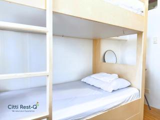 Affordable Stay with Free Pool, Netflix & Wifi Alabang SC4 - Manila - 5
