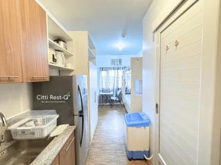 Affordable Stay with Free Pool, Netflix & Wifi Alabang SC4 - Manila - 4