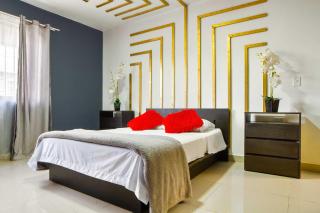 6 bedroom apart, with arcade machine, one block from Lleras park - Medellín - 6