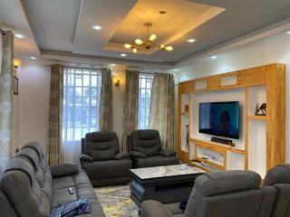 Emet Country Farm Home - Nyahururu - 4