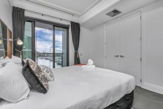 Heart Of The Harbour - Free Parking - Auckland - 7