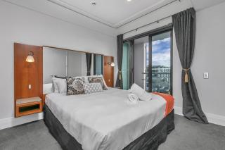 Heart Of The Harbour - Free Parking - Auckland - 2