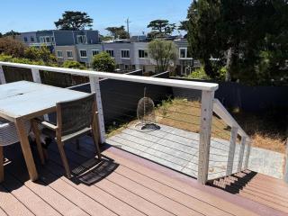 Cozy Guesthouse with Modern Appliances & Private Patio - 3