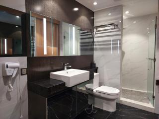 Gorgeous 1BR in One Euphoria - Angeles - 9