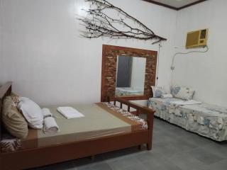 R & J Homestay in Naga Cebu - Tina-an - 4