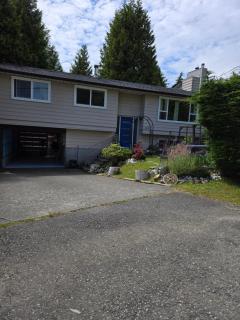 Rustic Guest Suite - 1