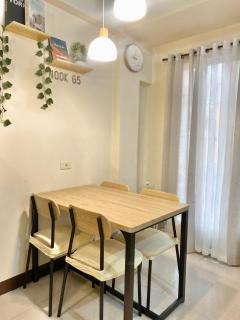 Spacious 2-Level 2BR Cozy Apartment - Naga - 7