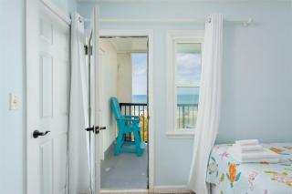 Oceanfront Luxury at Villa with a View! - North Topsail Beach - 2