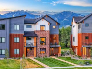Pagoda Peaks - Modern Luxury Near Bozeman Beach - Bozeman - 9