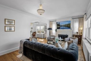 Timeless Tudor I Cozy & Stylish - Minneapolis - 0