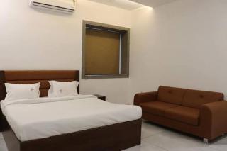 PUNYAH HOTEL AND RESORT , Indore - Indore - 5