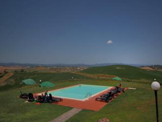 Traditional Farmhouse in Toscana with Swimming Pool - San Lorenzo a Merse - 2
