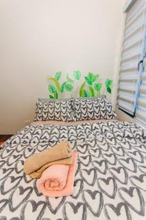 The Zen Escape 1BR Makati swim gym park cook 300MB 5940 - Manila - 6