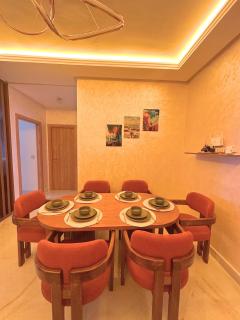 Luxurious 2BR Apartment and parking - 7