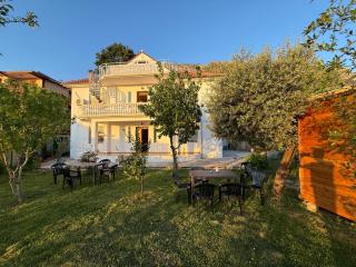 Meti Guest House - Krujë (Kruja) - 0