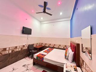 Hotel S!ya Ram Ayodhya Near Ram Janam Bhoomi & Temple - fully Air Conditioned hotel at Prime Location - Parking-Wi-Fi -Lift Facilities - Best Hotel In Ayodhya - Ayodhya - 3