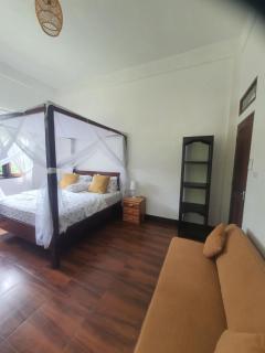Sumatra Cheeky Monkeys Villa, Trekking and Tours - Bukit Lawang - 8