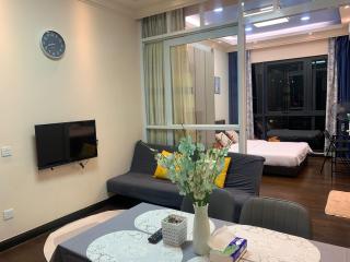 V Residence Suites 5-6pax 3R1B Linked to Sunway Velocity Mall MRT LRT Maluri & Cochrane KLCC View Kuala Lumpur - 1