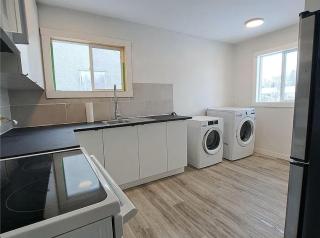 Spectacular Spruce Avenue - Edmonton - 5