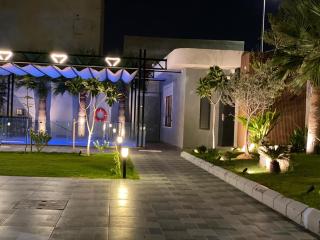 فيلا ـ Sw ـ بحديقة داخلية - Buraydah - 3