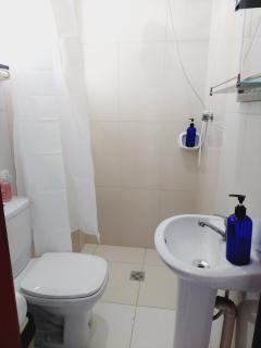 Hermoso y cómodo departamento de 2 habitaciones, sala de estar, cocina y 2 baños - Cochabamba - 7
