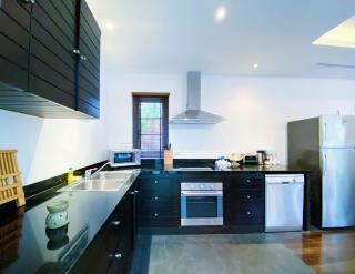 Fabulous 2br pool villa walk to Bangtao beach and Catch club - Ban Thalat Choeng Thale - 8