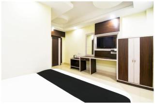 HOTEL BOOK N STAY PURI - Near Marine Drive Road - Sea Beach - Free Wi-Fi & Parking Facilities - Best Premium Hotel In puri - Puri - 2