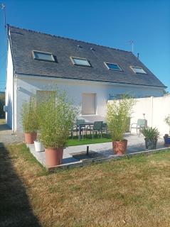 GRAND GITE MER ET CAMPAGNE AVEC DEUX LOGEMENTS INDEPENDANTS COMMUNIQUANTS 6 chambres 4 salles de bains - Férel - 0