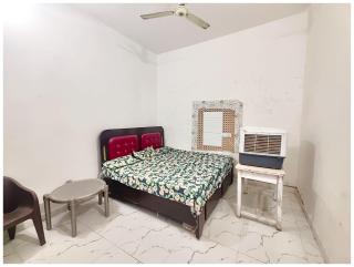 HOTEL SHREE MATE Near Shri Hanuman Garhi Mandir - Junction Railway Station - Fully Air Conditioned Room- A Top Rated Hotel - Ayodhya - 8