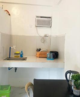 Centrally located studio with AC and kitchenette - Coron - 6