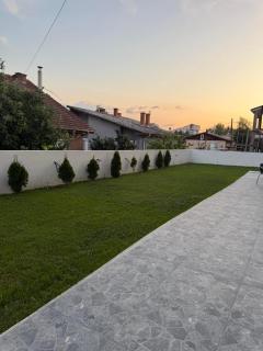 Marias Apartments - 8