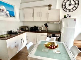 Old Antibes, one bed app, In front of the Port! - Antibes - 8