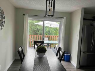 Upper Level Home in Grande Prairie - Grande Prairie - 9