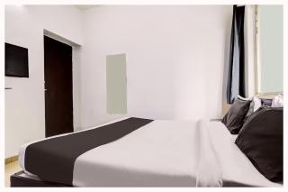 HOTEL SHREE MANGALAM Near Ayodhya Dham Road - Ayodhya - 4
