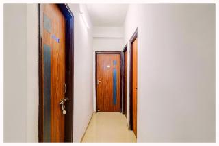 HOTEL SHREE MANGALAM Near Ayodhya Dham Road - Ayodhya - 1