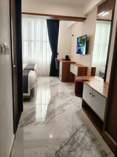 SABU's GRAND ROYALE HOTEL - Trivandrum - 4