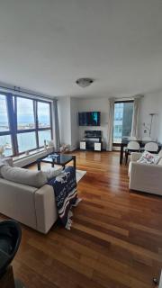 Sea Towers Luxury Apartment - Gdynia - 8