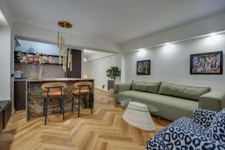 Hidden Gem in Old Town - 1