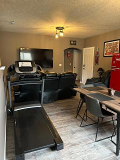 Modern 2 Bedroom Basement suite - - 2