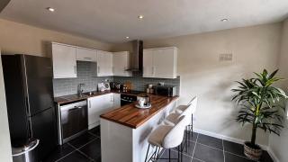 Beautiful apartment in Claygate Close to London - Claygate - 7