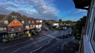 Beautiful apartment in Claygate Close to London - Claygate - 6