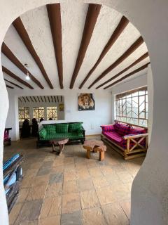 Lion king house 4 bedroom villa - 1
