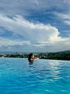 Cozy Condo near Tops Cebu, Temple of Leah and Sirao Gardens - Città di Cebu - 8